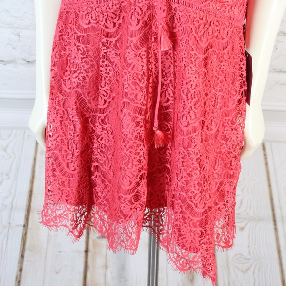 Adelyn Rae || Coral Suzanne Eyelash Shift Dress - Picture 4 of 8